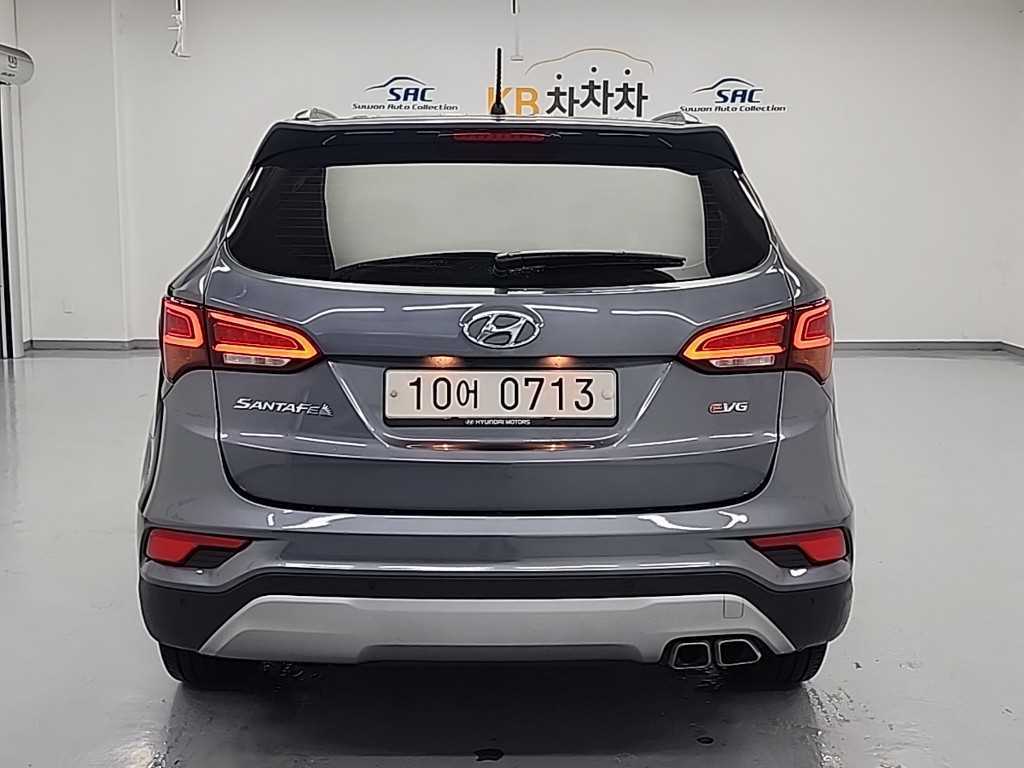 HYUNDAI Santa Fe - Vista 3