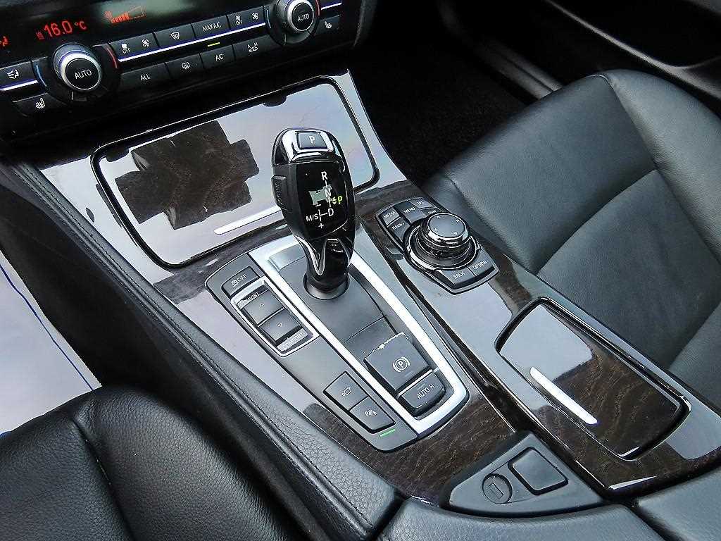 BMW 5 Series - Vista 11