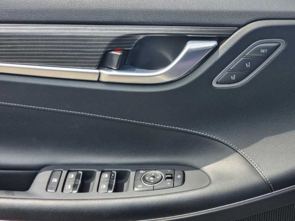HYUNDAI Grandeur 2017 Negro - Importación desde Corea - HF Imports Iquique - Foto 16