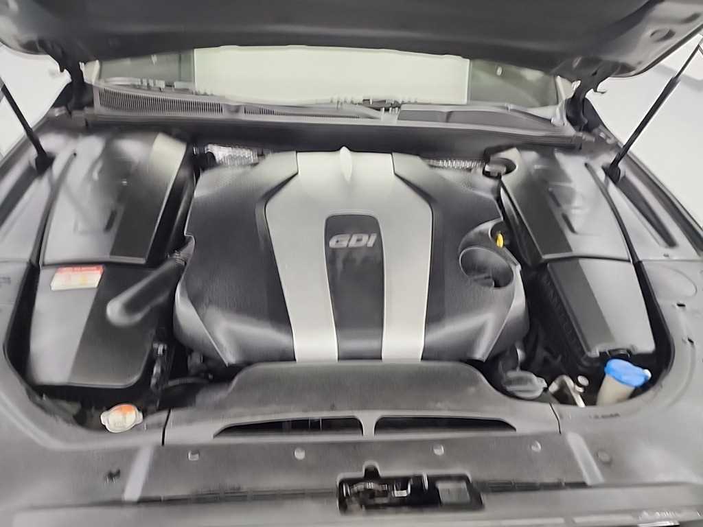 KIA K9 - Vista 5
