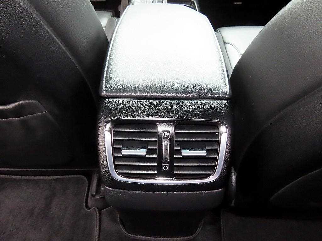 HYUNDAI Grandeur 2018 Negro - Importación desde Corea - HF Imports Iquique - Foto 18