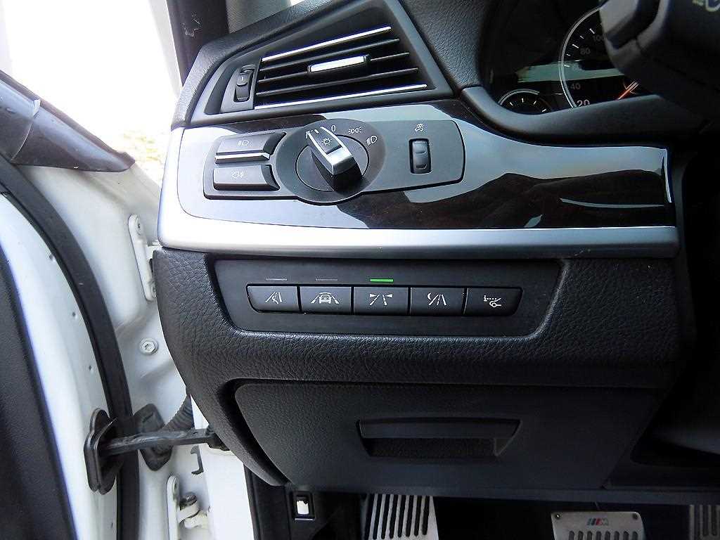 BMW 5 Series 2013 Blanco - Importación desde Corea - HF Imports Iquique - Foto 13