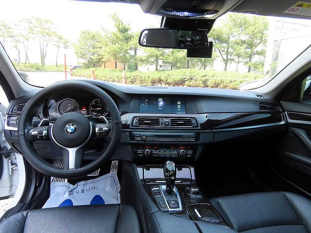 BMW 5 Series - Vista 7
