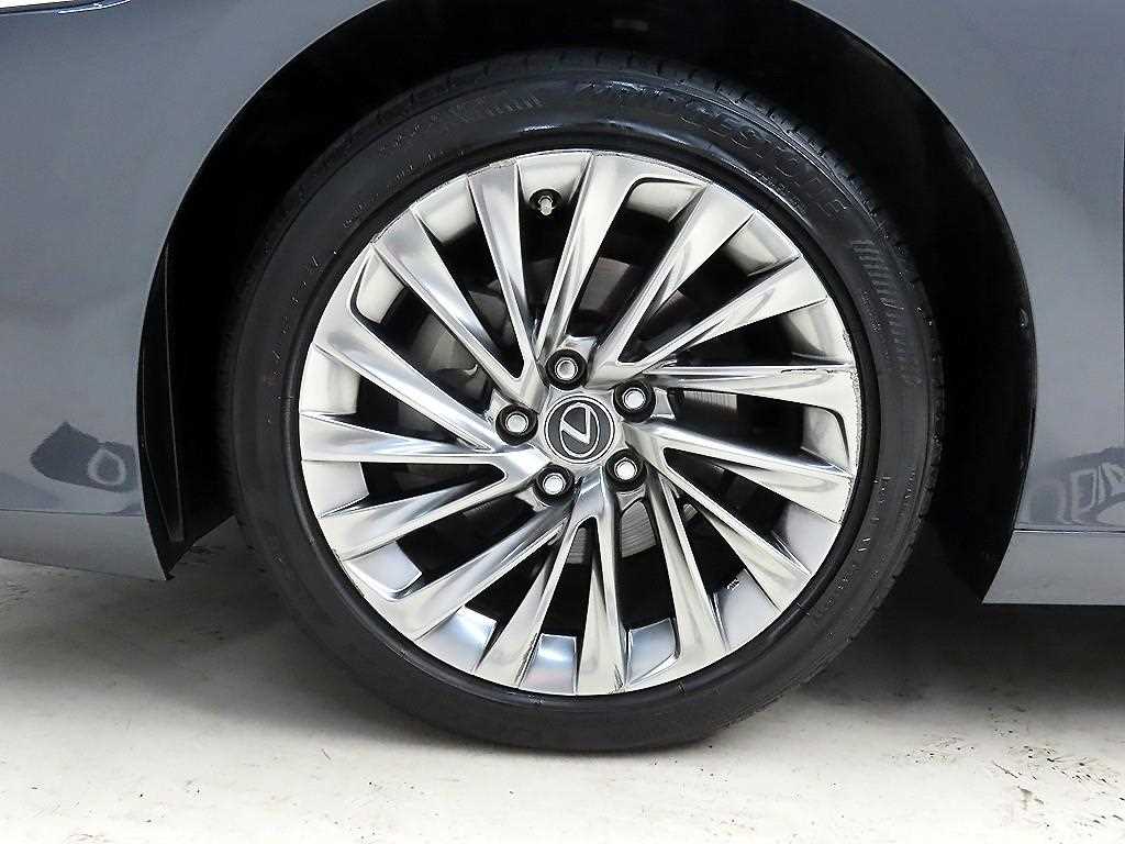 Lexus ES 2022 Gris - Importación desde Corea - HF Imports Iquique - Foto 20