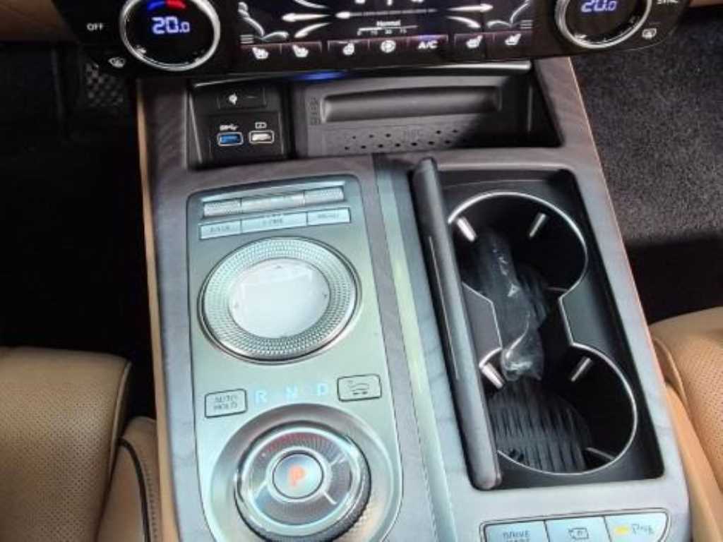 Genesis G80 - Vista 6