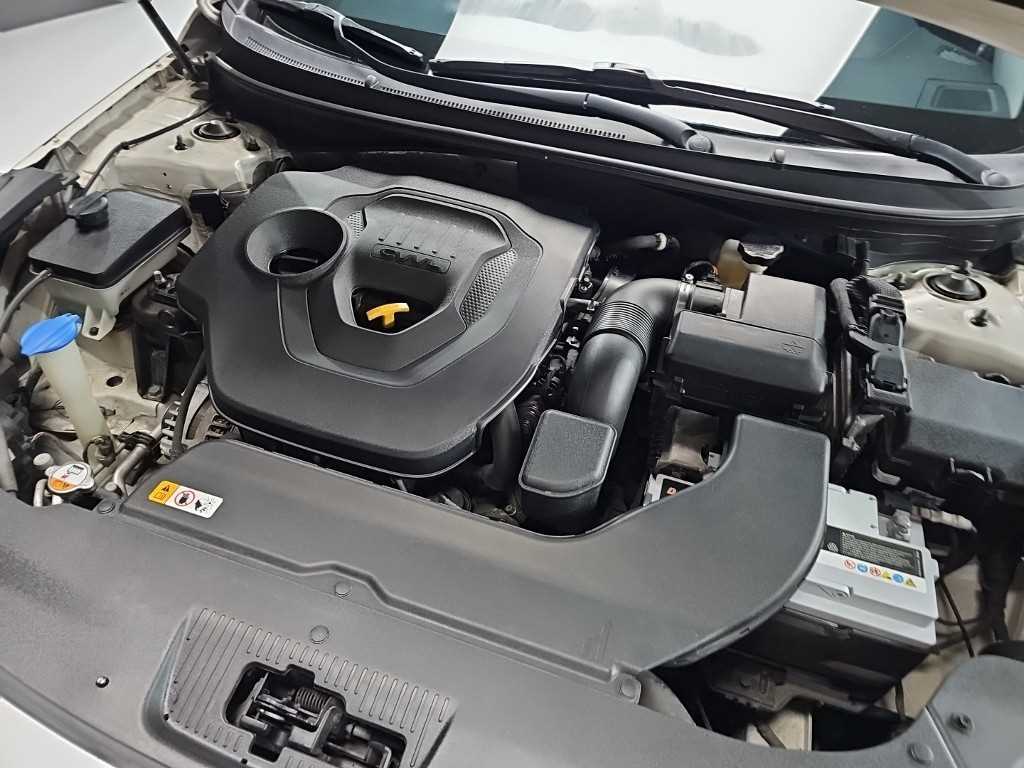 HYUNDAI Sonata - Vista 5