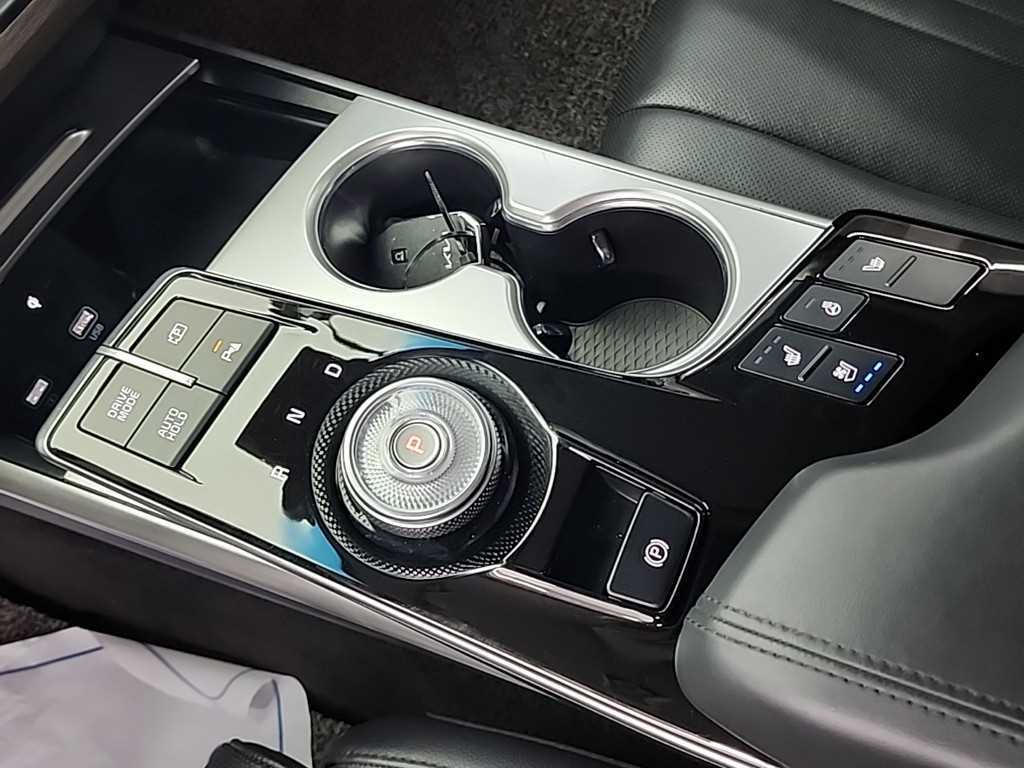 KIA K8 - Vista 3