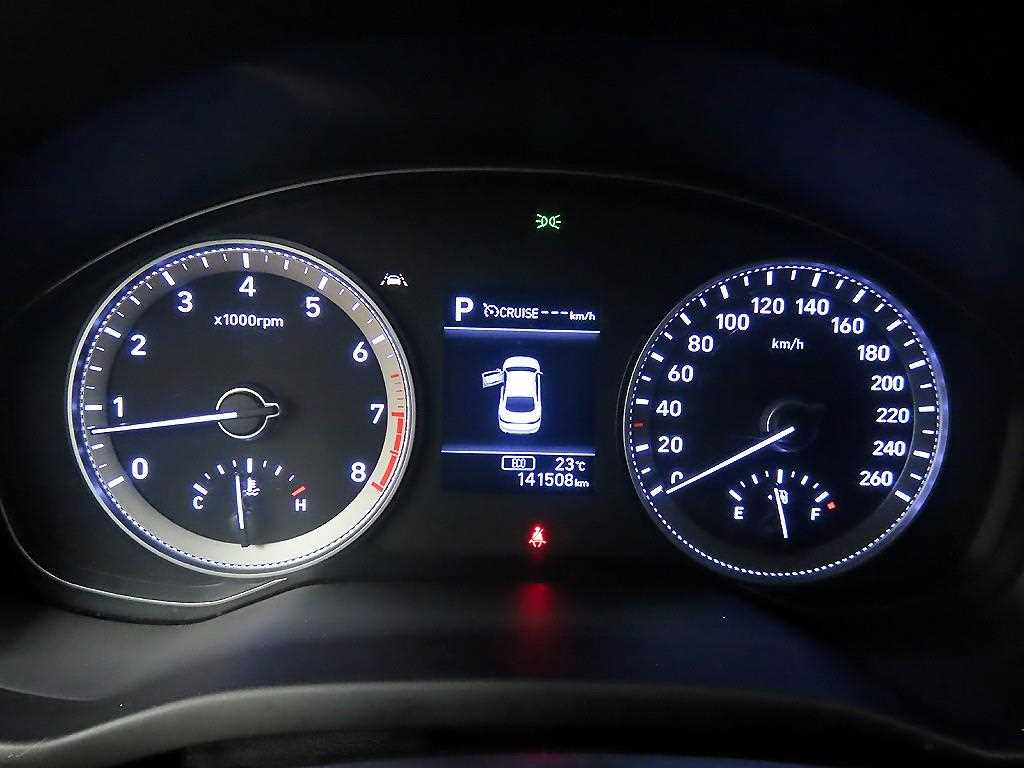 HYUNDAI Grandeur - Vista 8