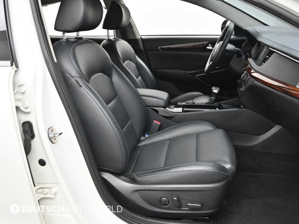 KIA K7 - Vista 10