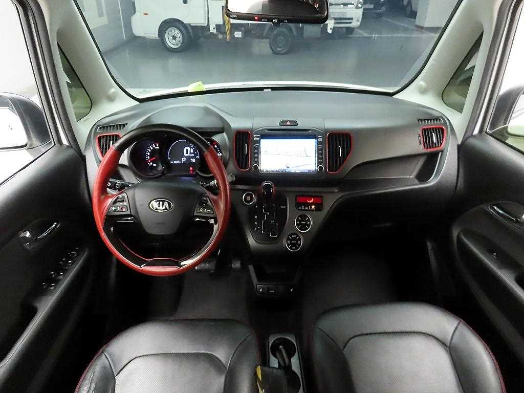 KIA Ray - Vista 8