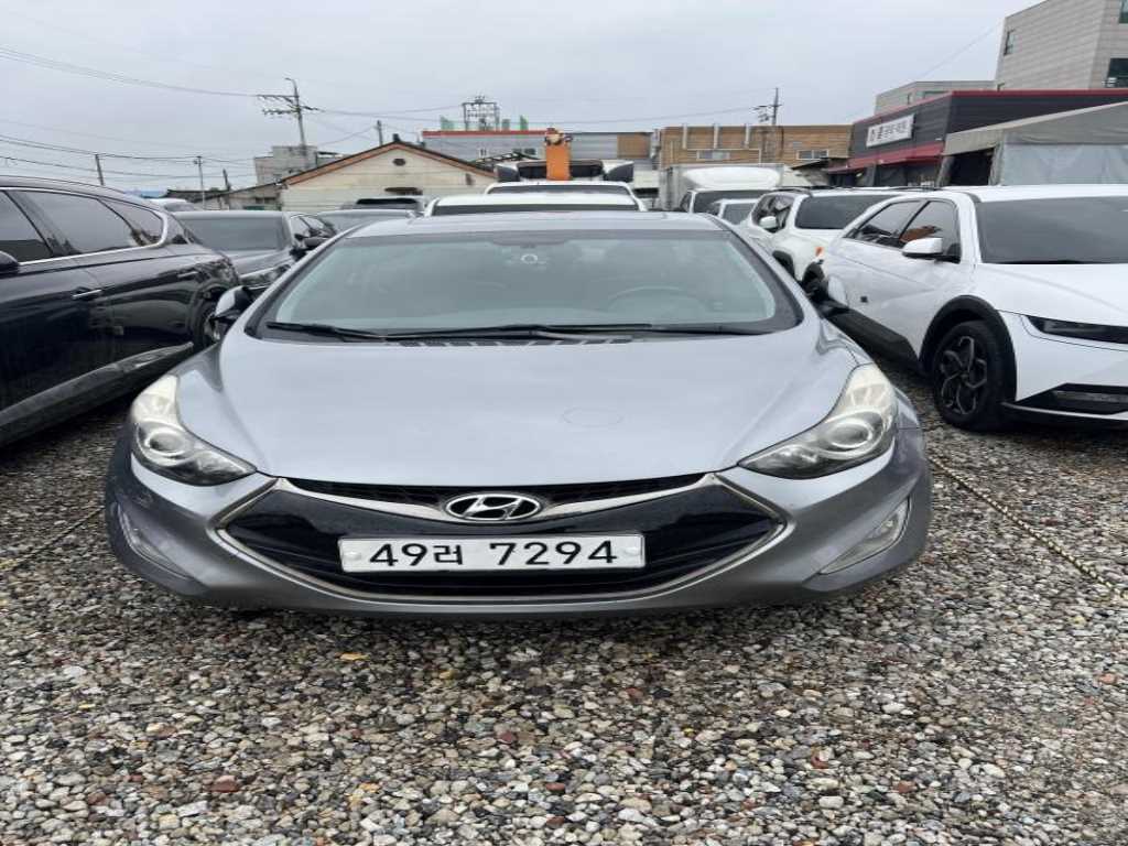 HYUNDAI Avante 2014 Plateado - Importación desde Corea - HF Imports Iquique - Foto 1