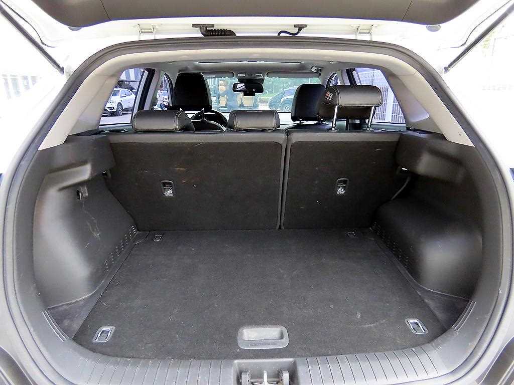 HYUNDAI Kona 2018 Blanco - Importación desde Corea - HF Imports Iquique - Foto 18