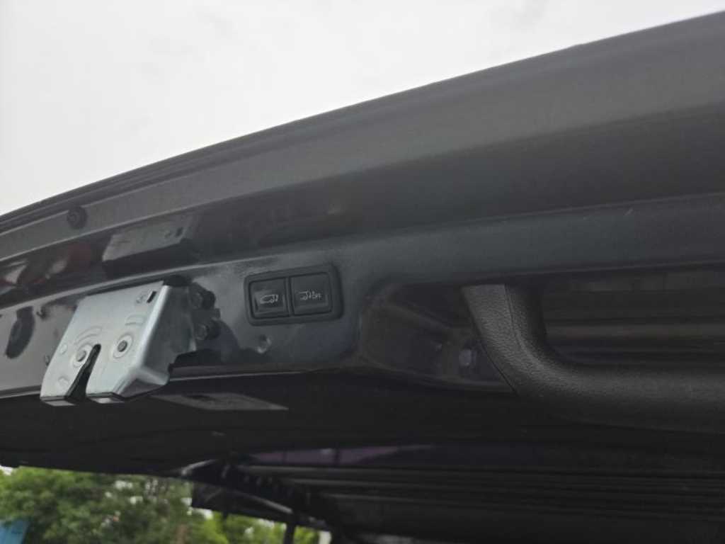 HYUNDAI Staria - Vista 11