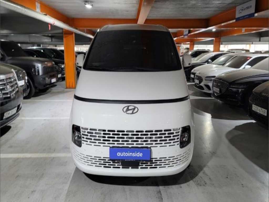 HYUNDAI Staria 2023 Blanco - Importación desde Corea - HF Imports Iquique - Foto 1