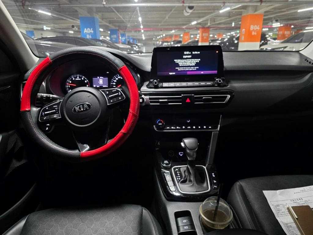 KIA Seltos - Vista 5