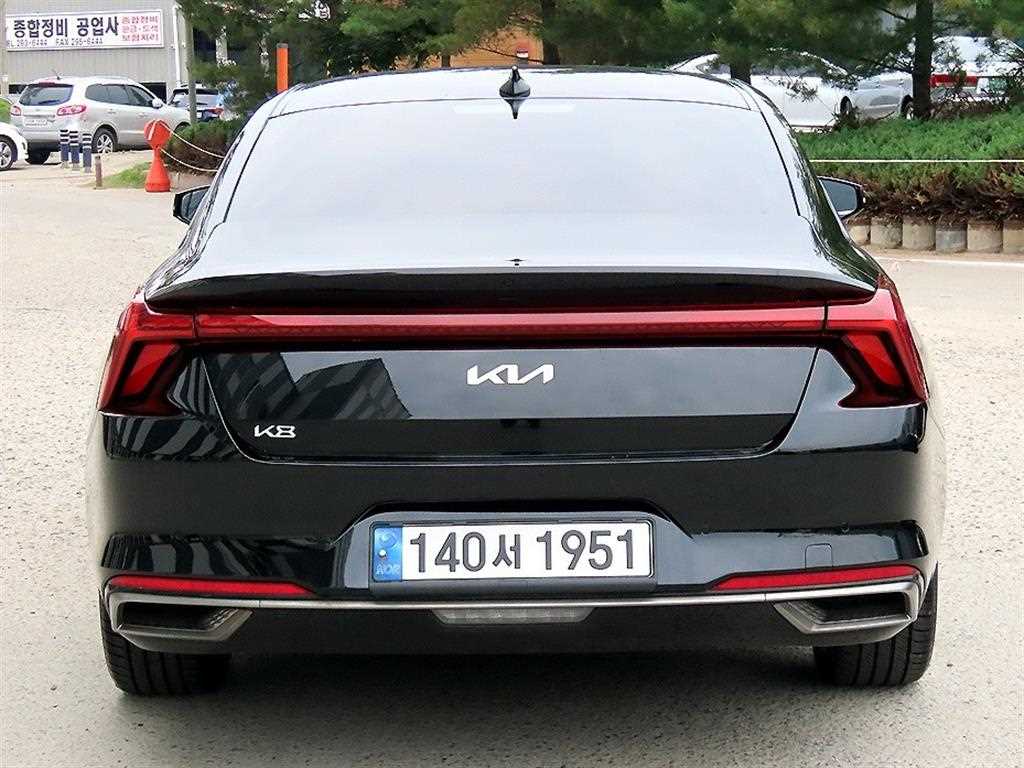 KIA K8 - Vista 4