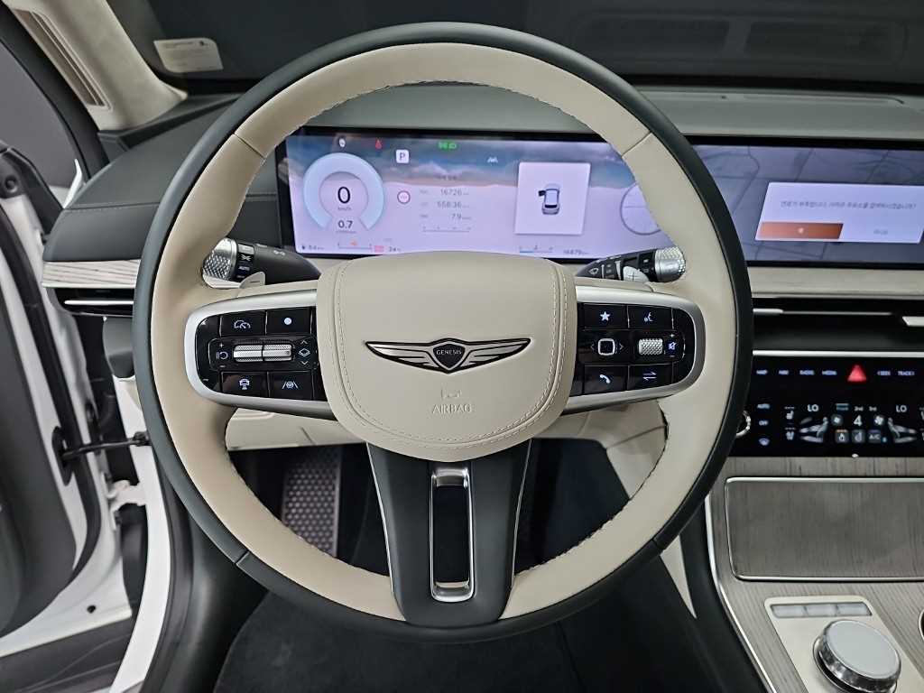 Genesis GV80 - Vista 9