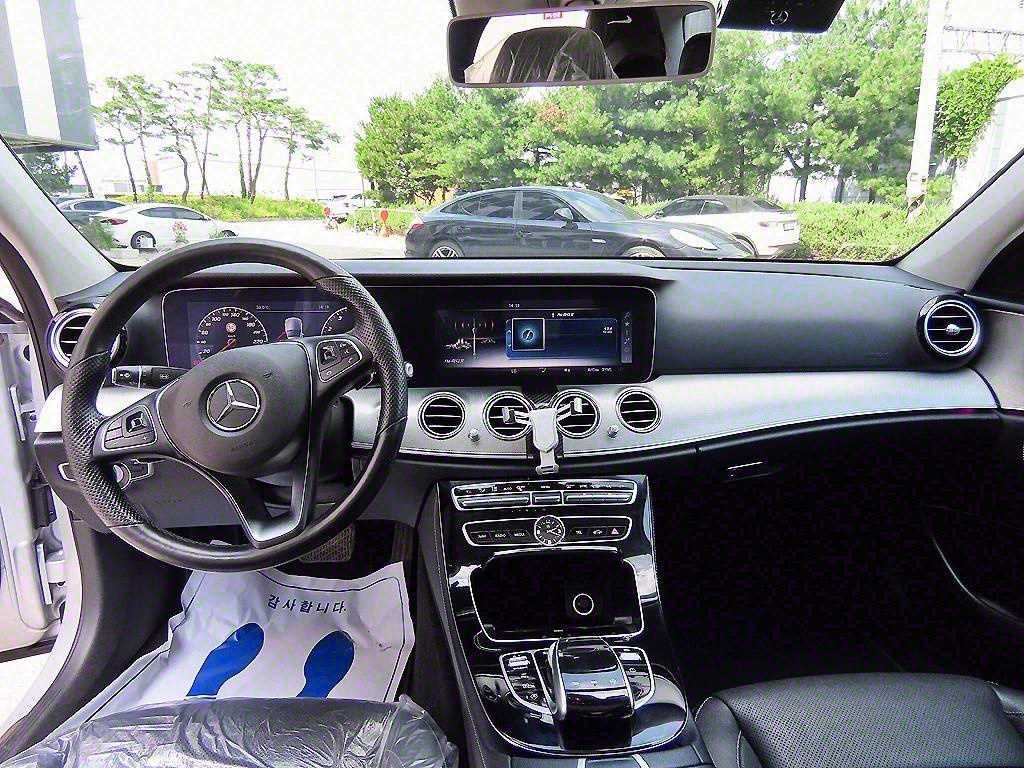 [벤츠]E-클래스 W213 E300 아방가르드 - миниатюра 7