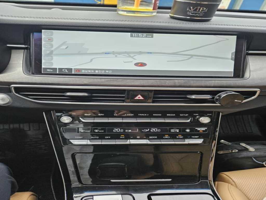 KIA K7 - Vista 9
