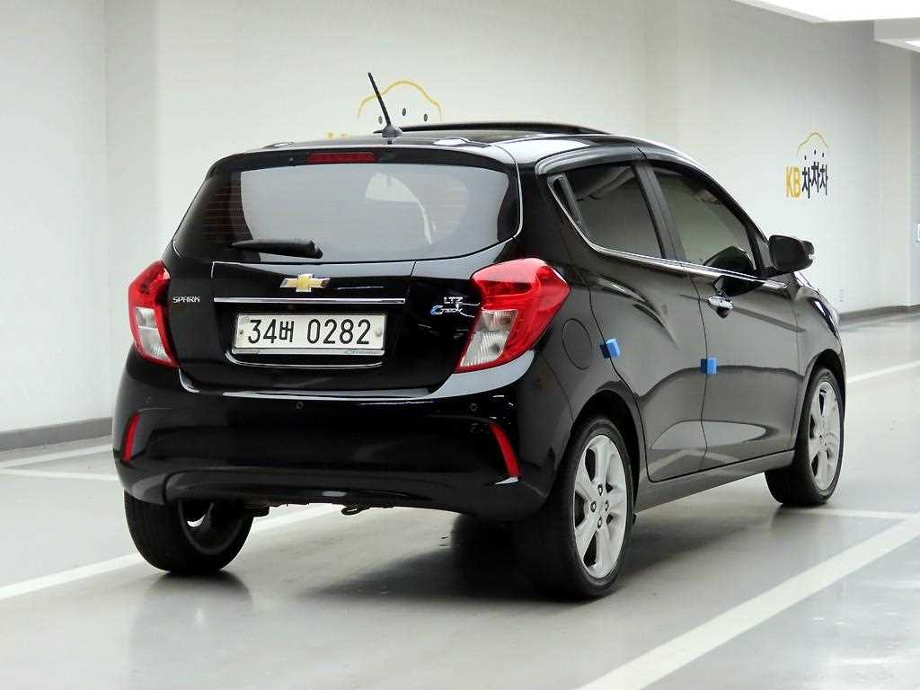 Chevrolet Spark - Vista 4