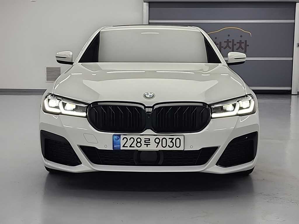 BMW 5 Series - Vista 3