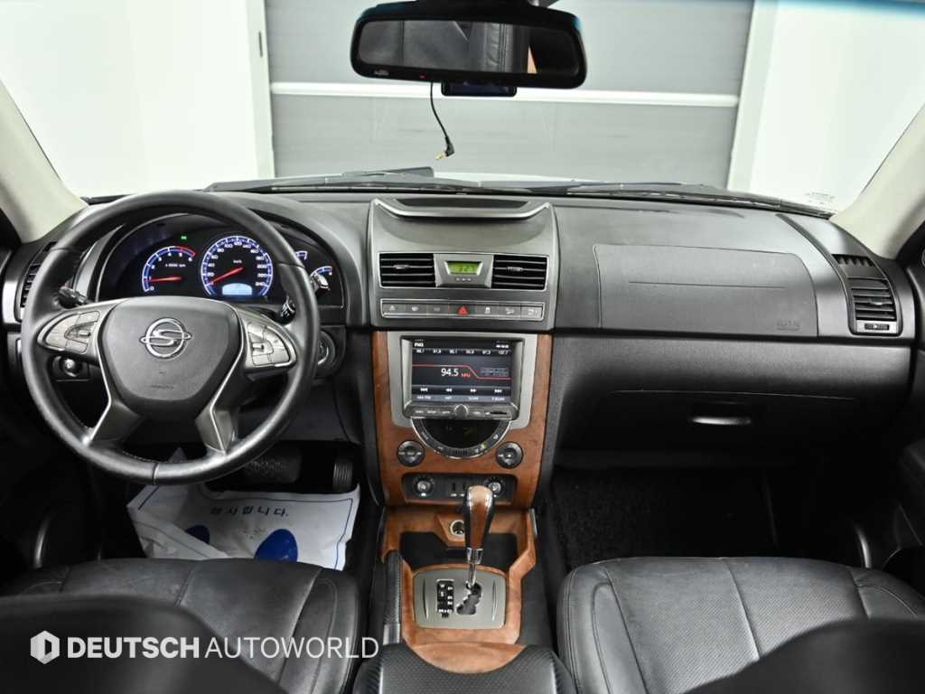 Ssangyong Rexton - Vista 7