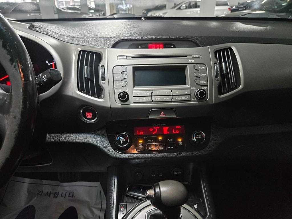 KIA Sportage - Vista 10