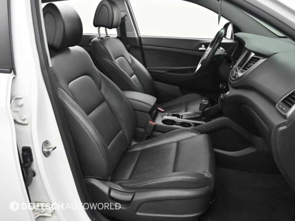 HYUNDAI Tucson - Vista 10