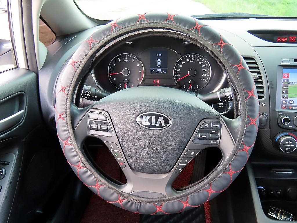 KIA K3 - Vista 7