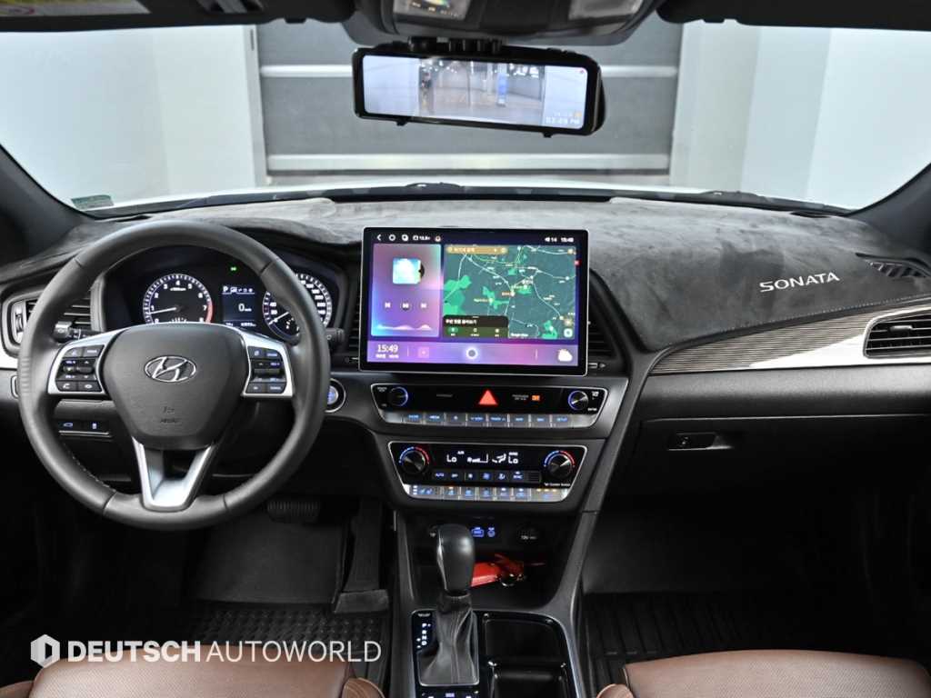 HYUNDAI Sonata - Vista 7