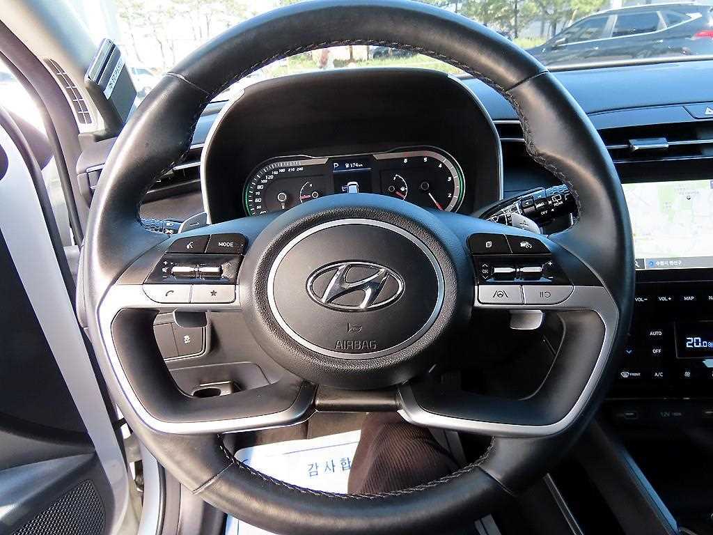 HYUNDAI Tucson - Vista 8