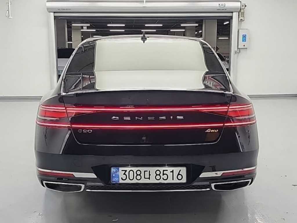 Genesis G90 - Vista 4