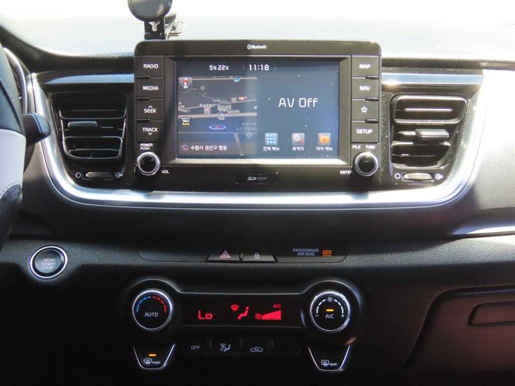KIA Stonic - Vista 9