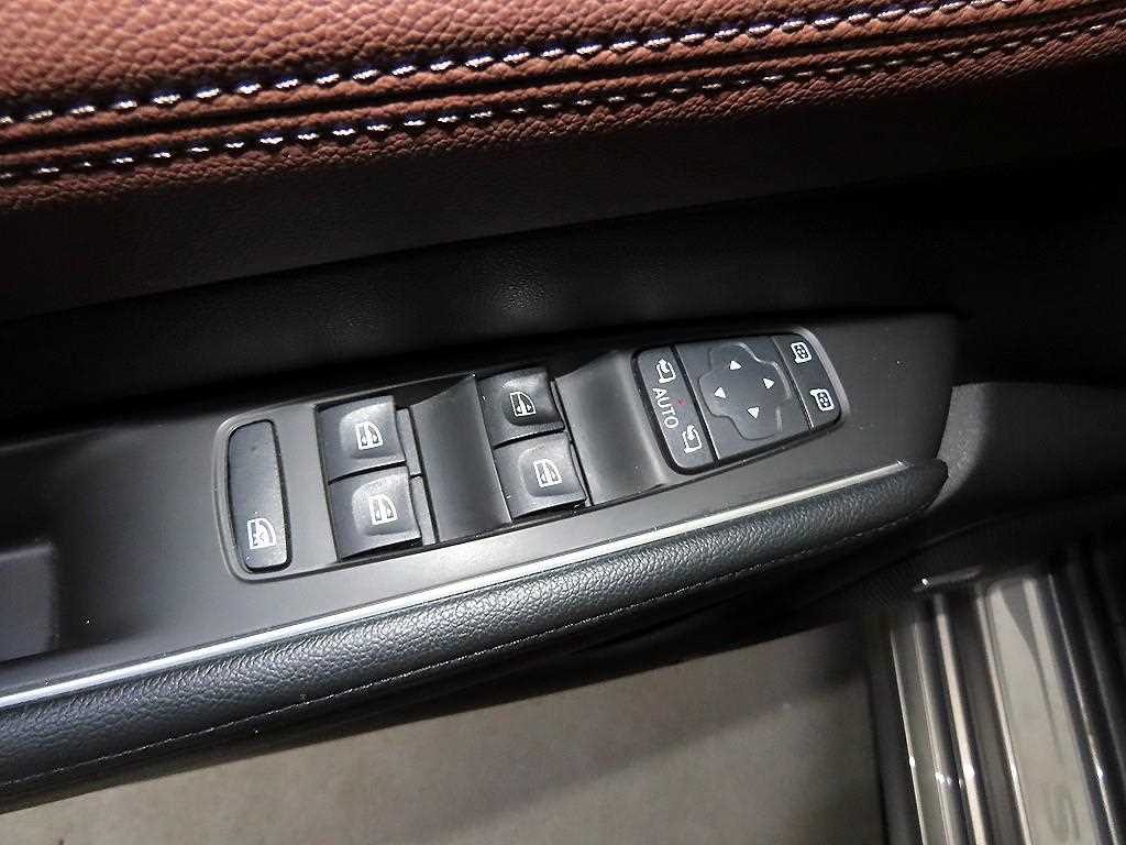 SAMSUNG SM6 - Vista 12