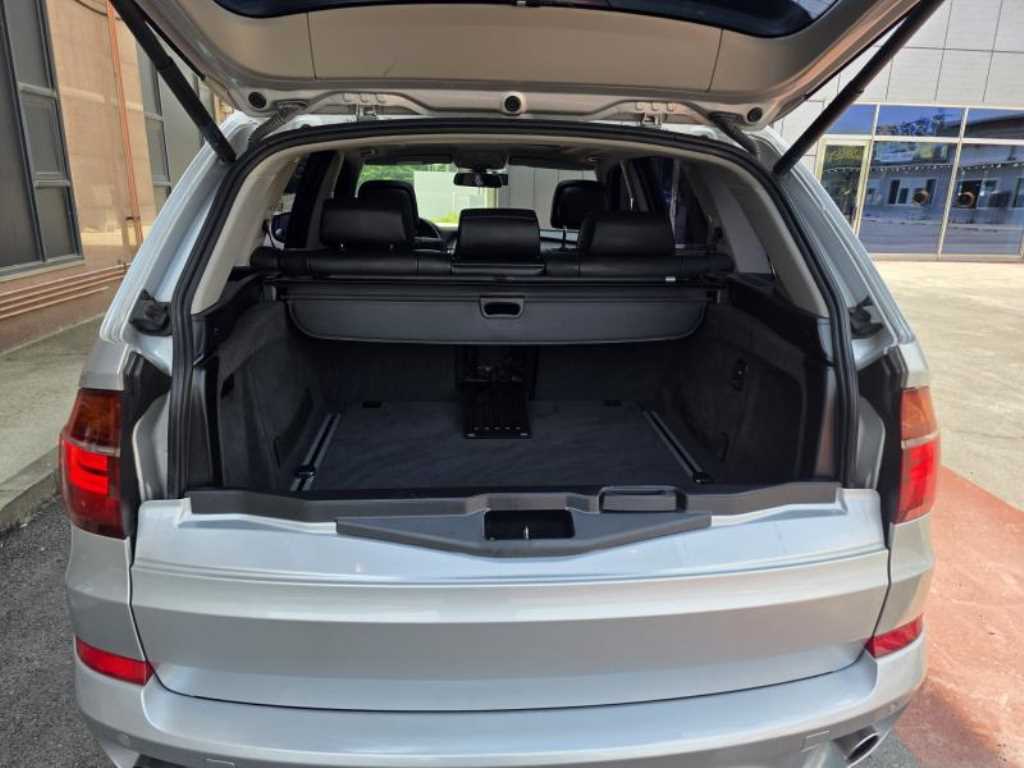 BMW X5 - Vista 6
