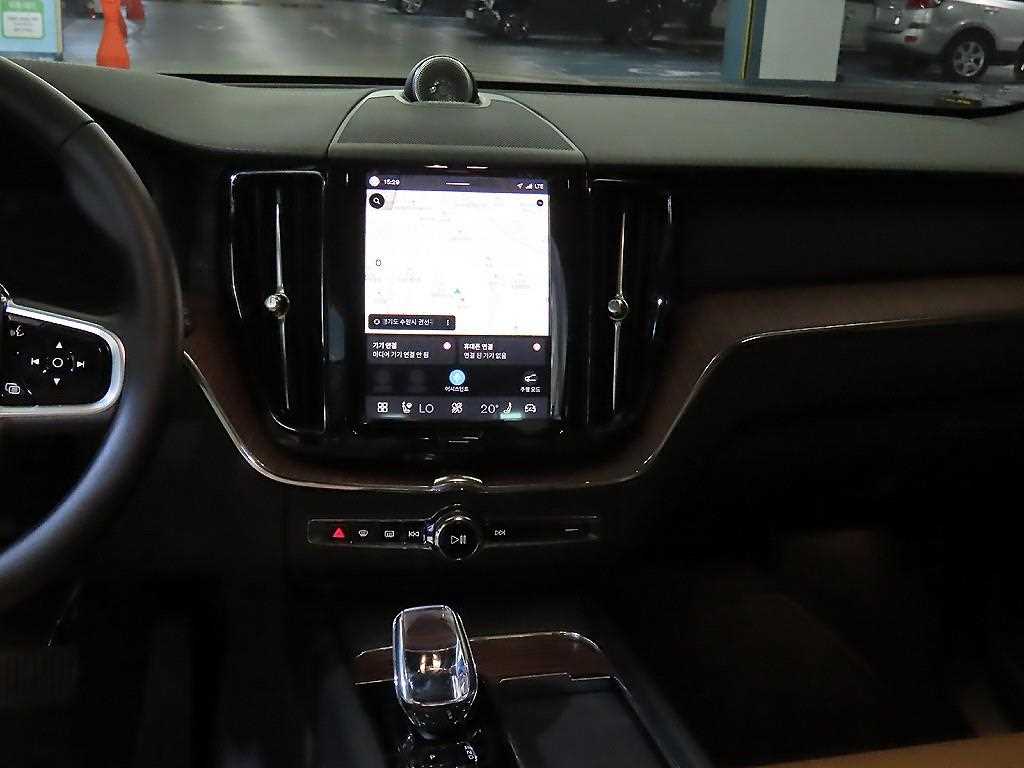 Volvo XC60 - Vista 11