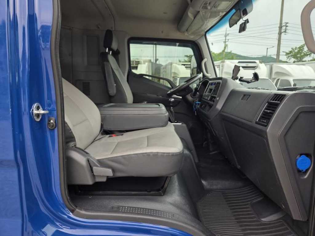 medium and large cargo Cargo - Vista 12