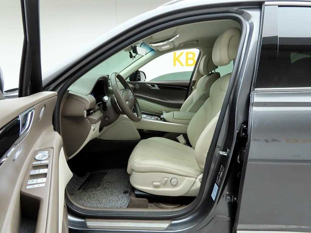 Genesis GV80 - Vista 12
