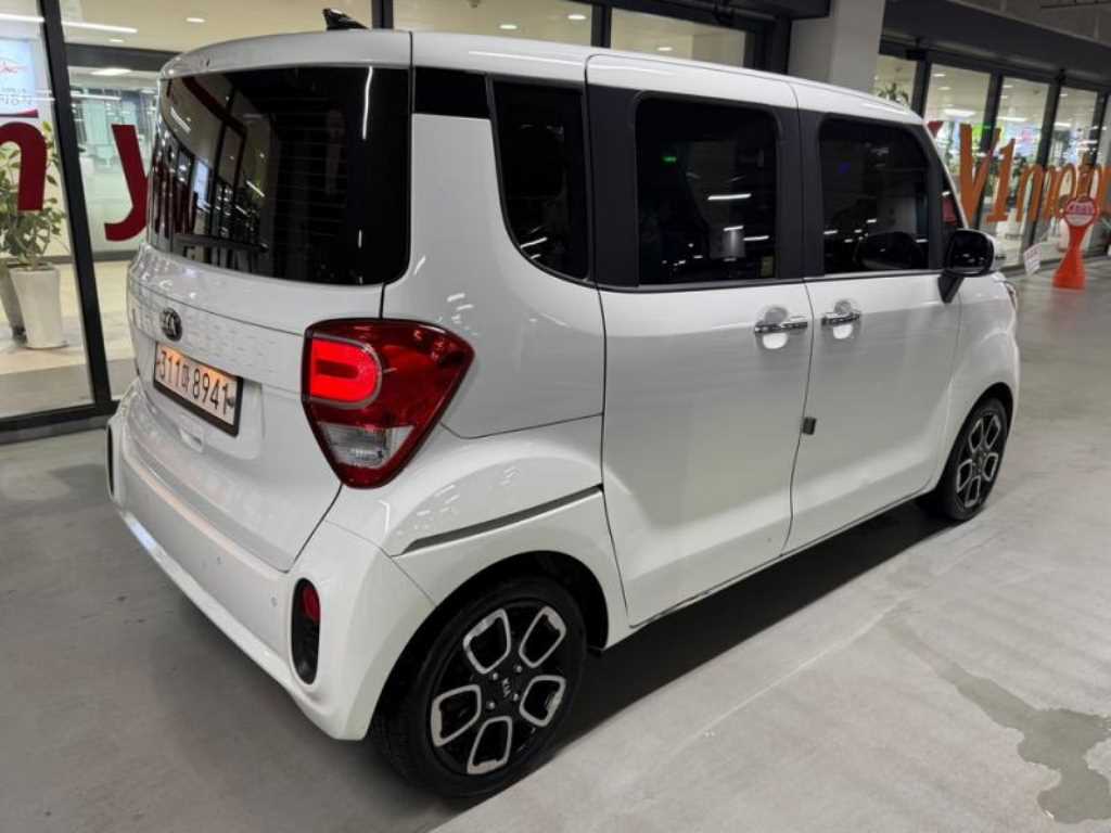 KIA Ray - Vista 4
