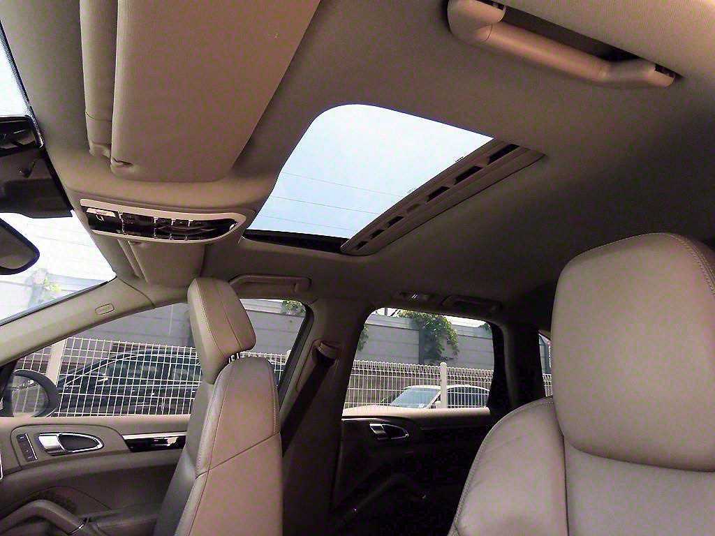 Porsche Cayenne 2011 Blanco - Importación desde Corea - HF Imports Iquique - Foto 16