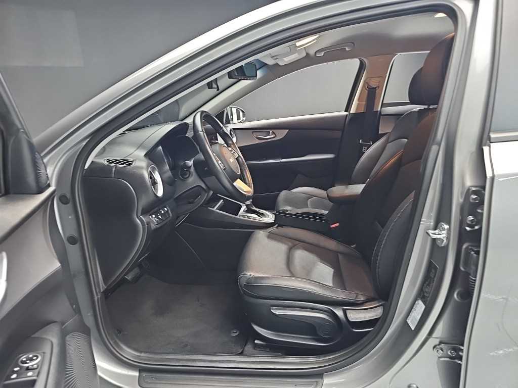 KIA K3 - Vista 11