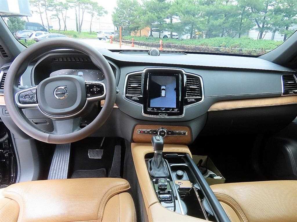 Volvo XC90 - Vista 7