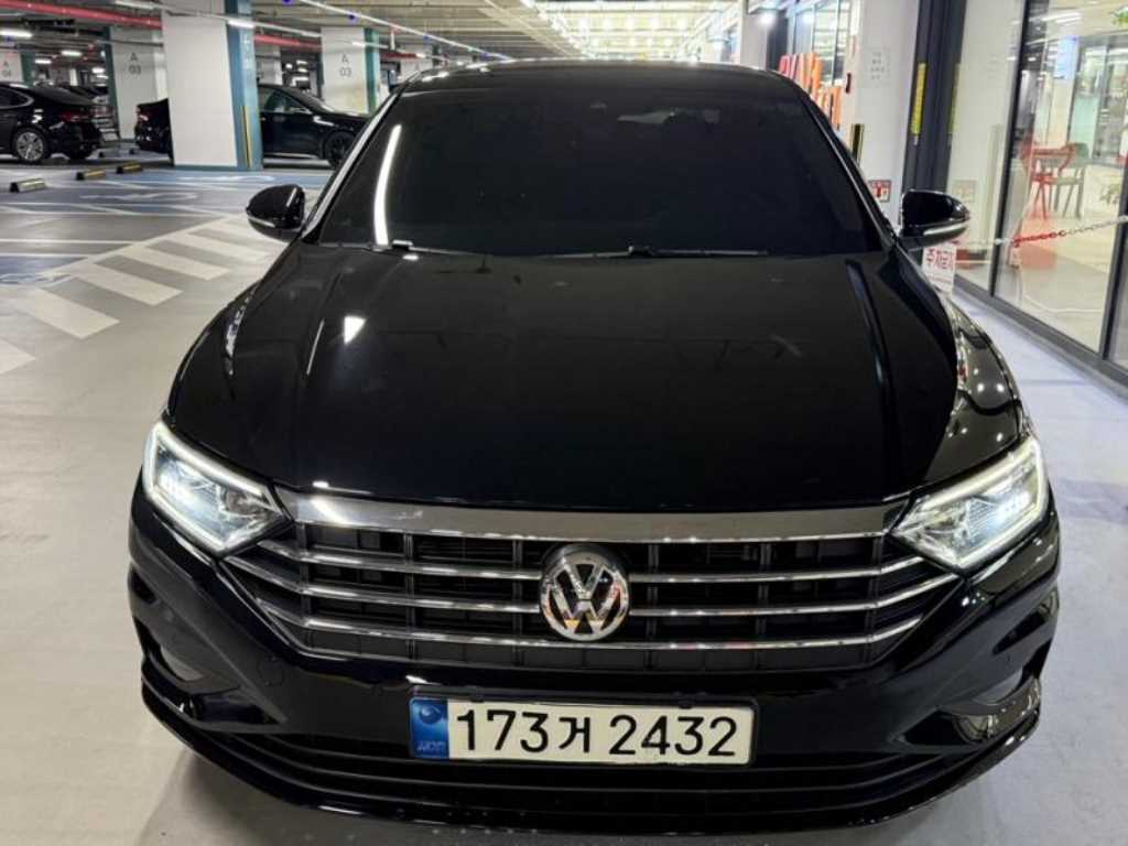 Volkswagen Jetta - Vista 2