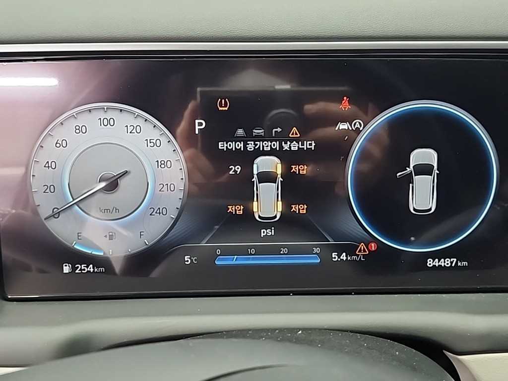 [현대]투싼 (NX4) 가솔린 1.6 터보 2WD 인스퍼레이션 - миниатюра 6