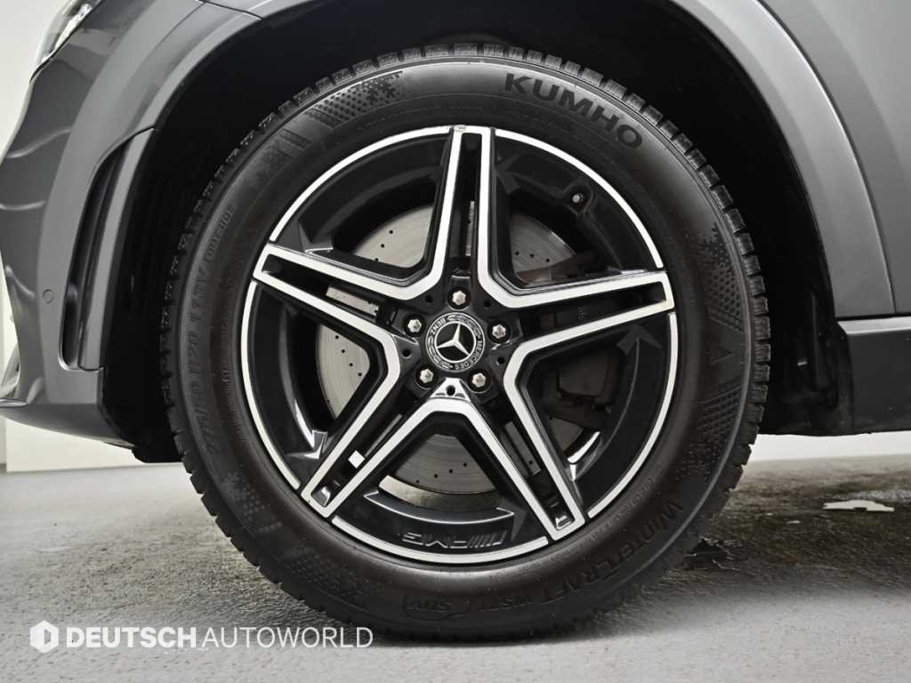 Mercedes Benz GLE Class - Vista 5