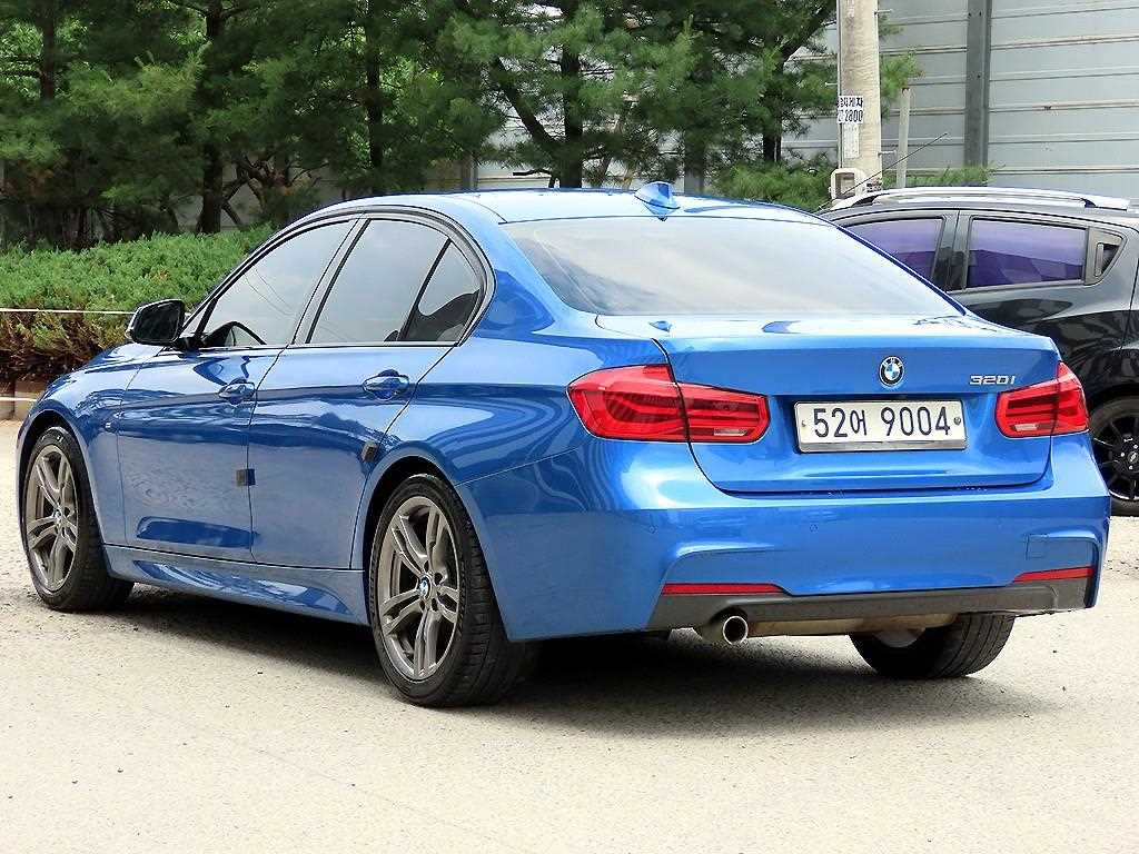 BMW 3 series - Vista 3
