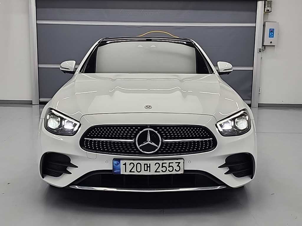 Mercedes Benz E class - Vista 2