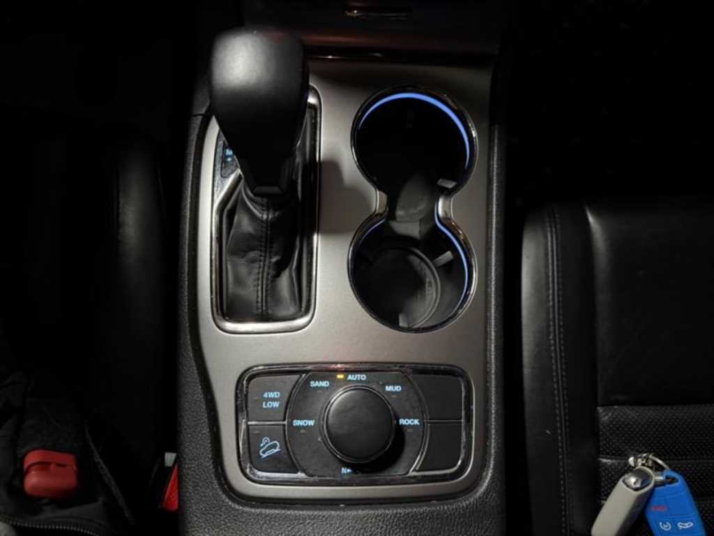 Jeep Cherokee - Vista 12