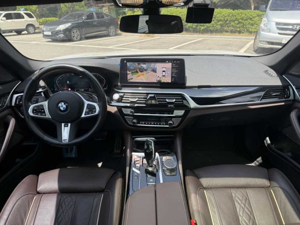 BMW 5 Series - Vista 7
