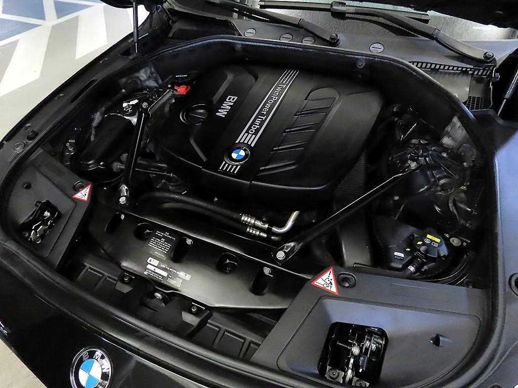 BMW Gran Turismo 2015 Negro - Importación desde Corea - HF Imports Iquique - Foto 19